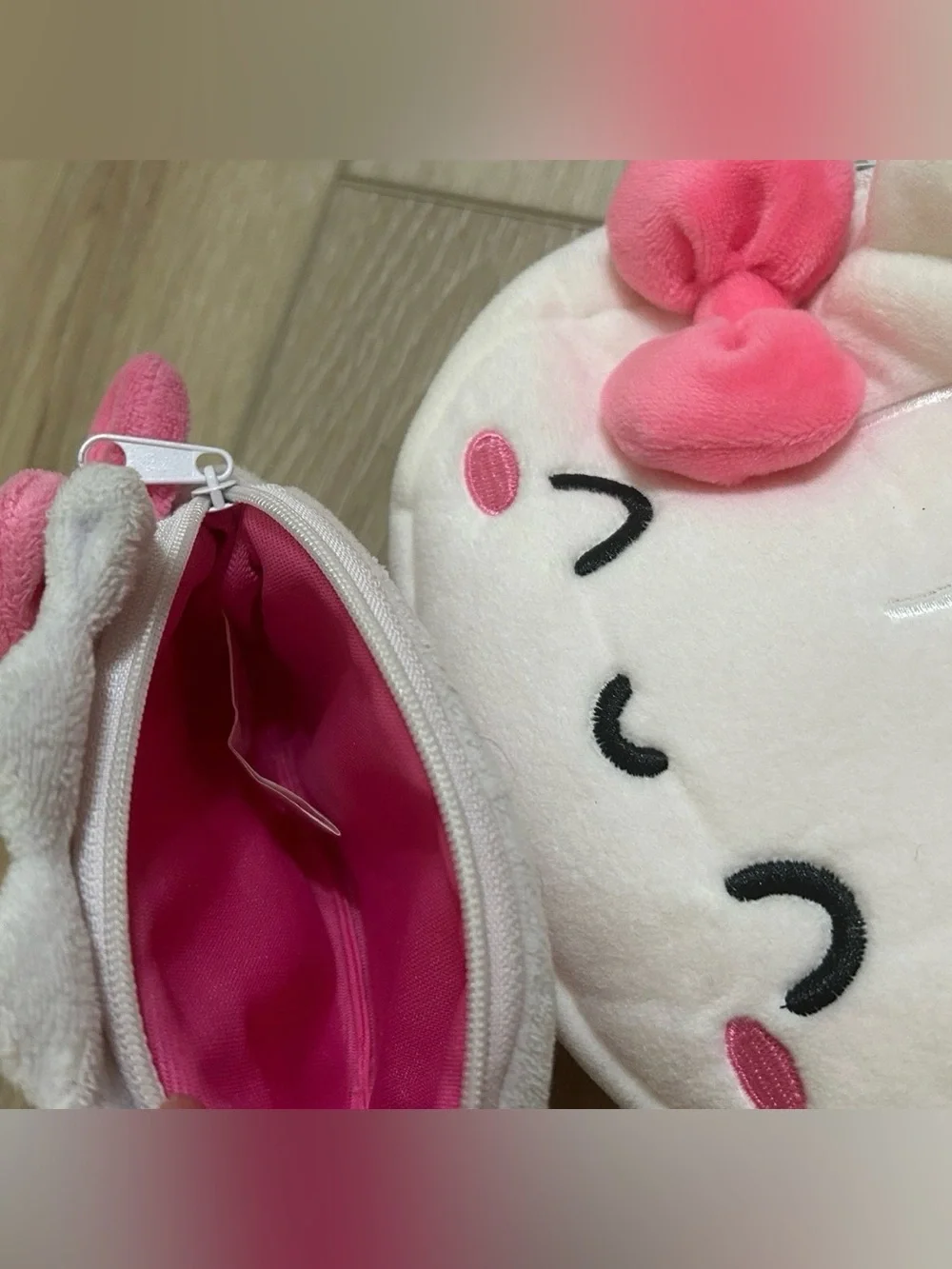 Cute wonton bag with cardholder